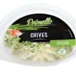 Primello spread chives