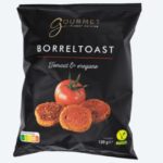 Gourmet borreltoast tomaat en oregano