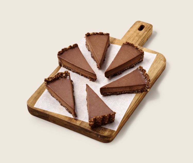 Picnic Patisserie chocolate fudge halve taart glutenvrij & vegan