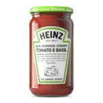 Heinz pastasaus zongerijpte cherrytomaten en basilicum